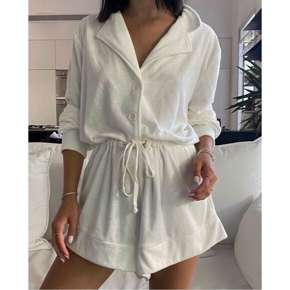 Danielle Bernstein WeWoreWhat Terry Cloth Towel Knit Romper Long Sleeve in White - Picture 1 of 7